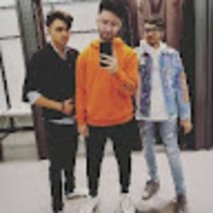 Meet your Posher, Lovish